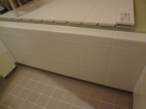 磯子区Ｋ様邸　浴室タイル貼替えサムネイル