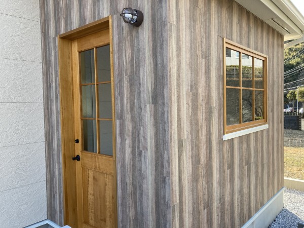 オーダーメイド木製ドア窓
